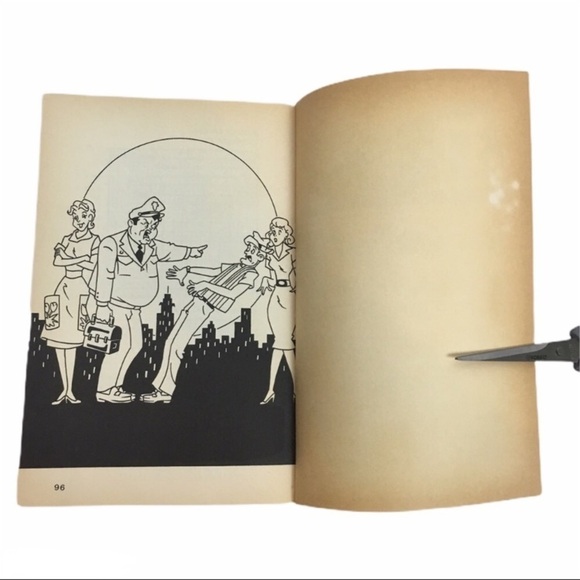 VINTAGE Honeymooners An Illustrated Trivia Book Bob Colombe Comic Retro Game Fun - Picture 7 of 14